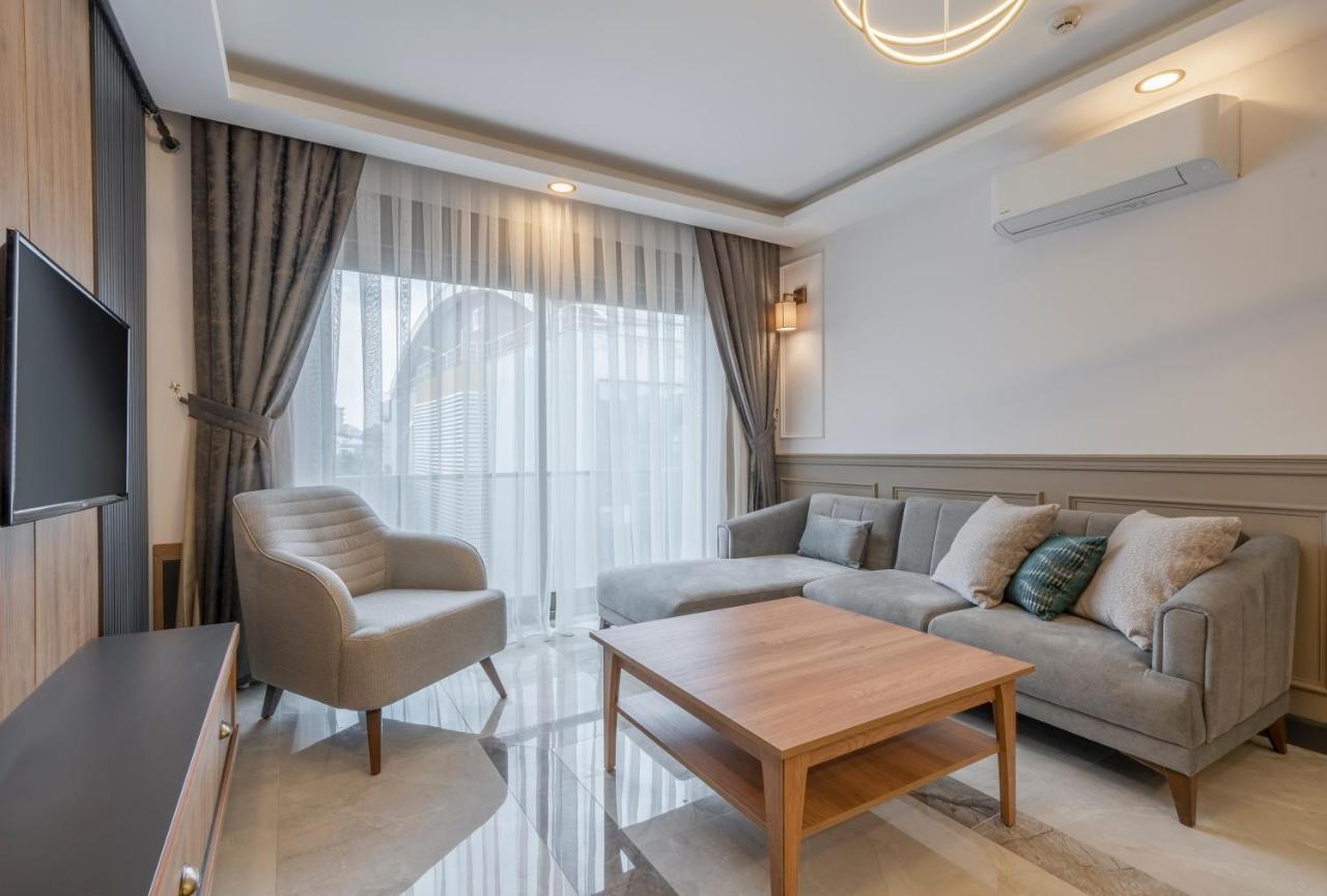 Quality Gold Otel *