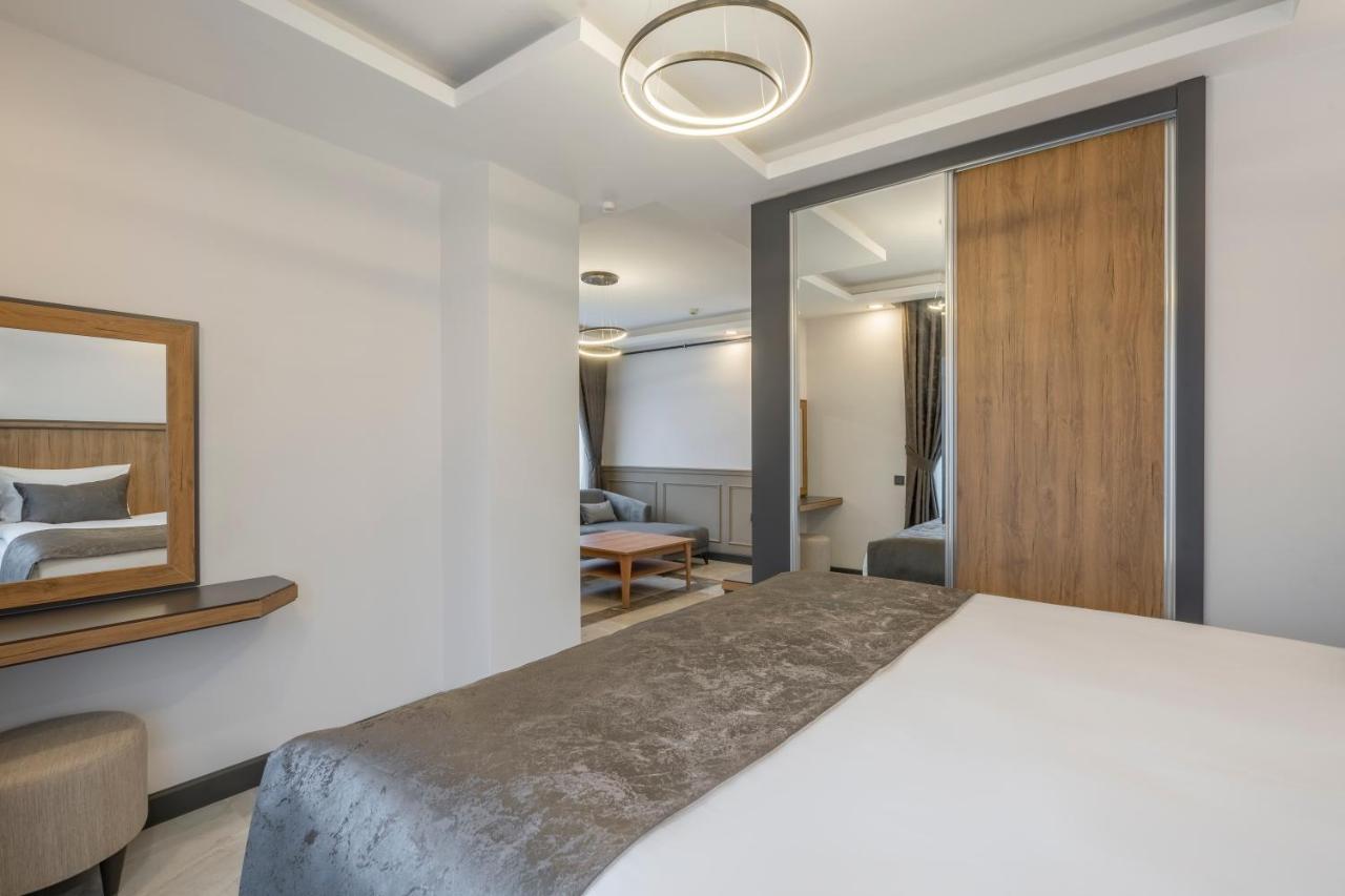 Otel Quality Gold *