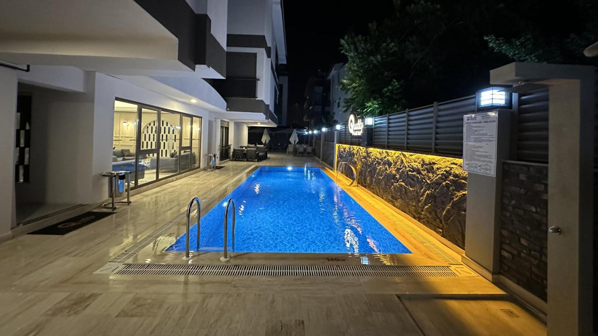 Otel Quality Gold *