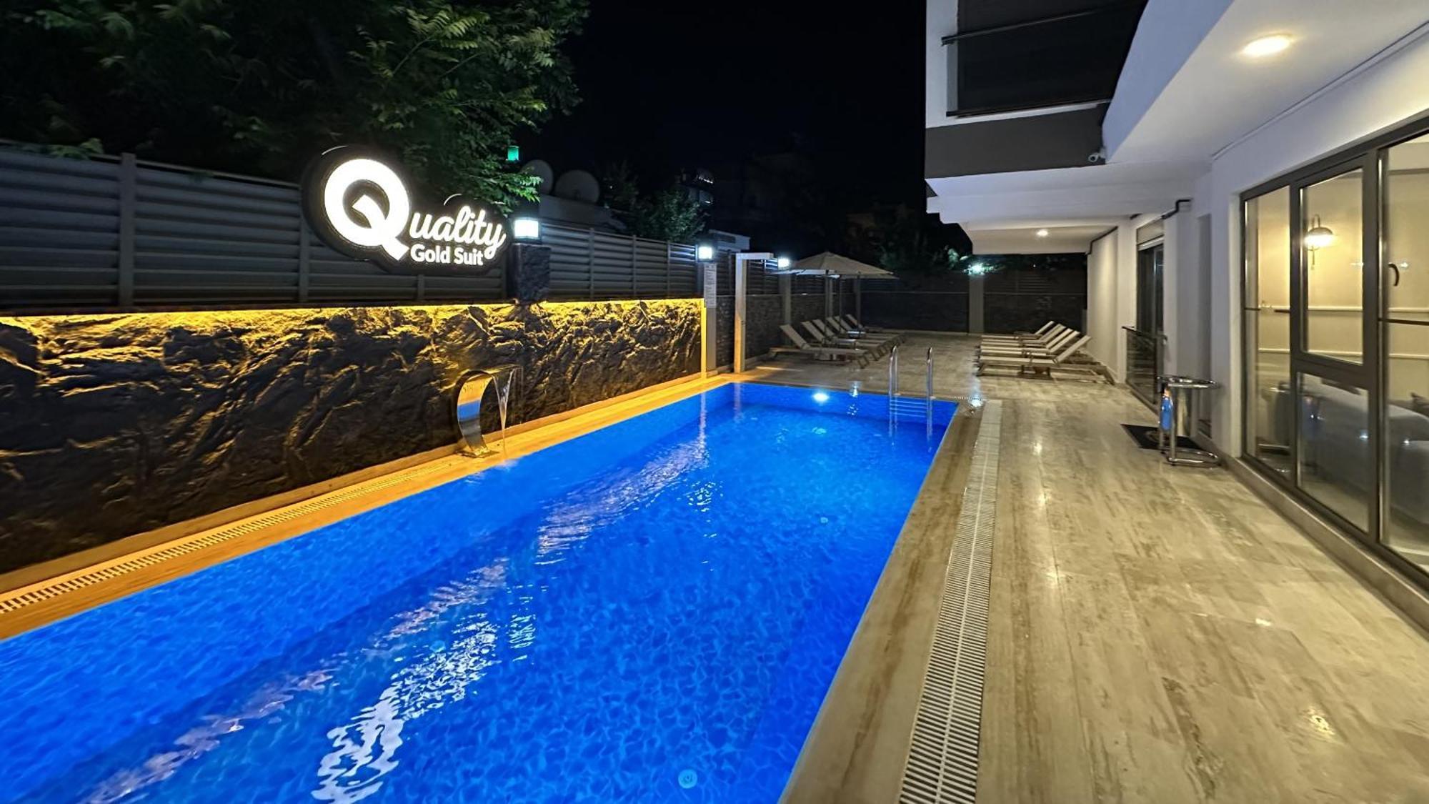 Otel Quality Gold *