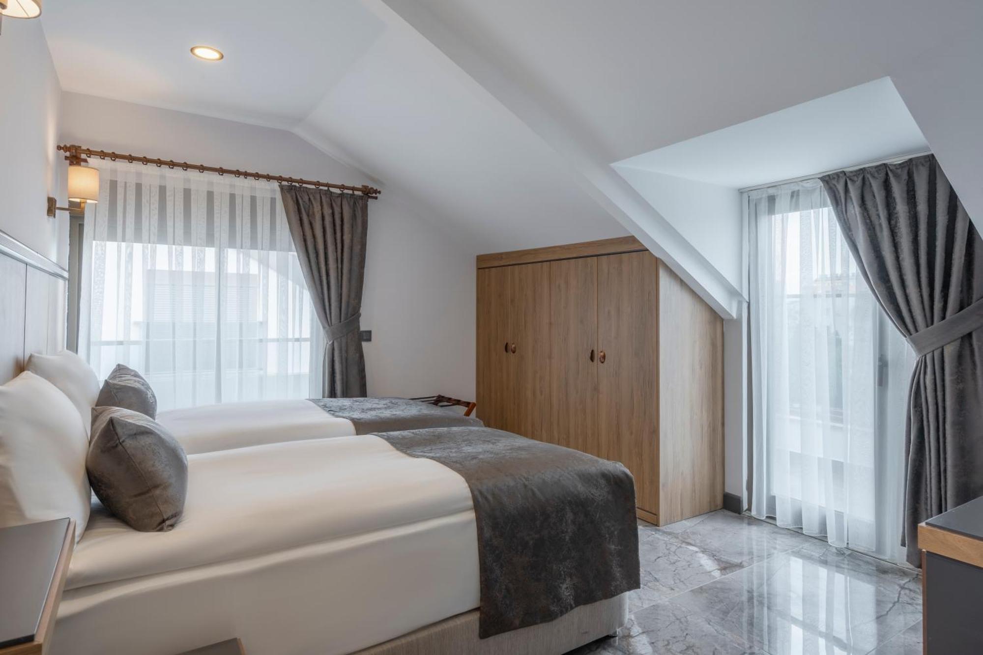 Quality Gold Otel